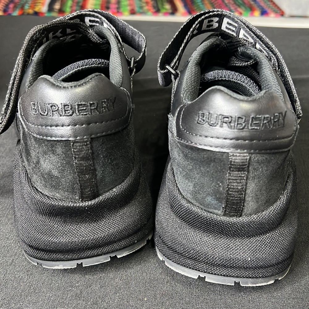 Burberry sneakers - Picture 4 of 8